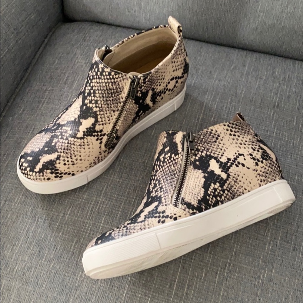 Snakeskin Pattern Shoes